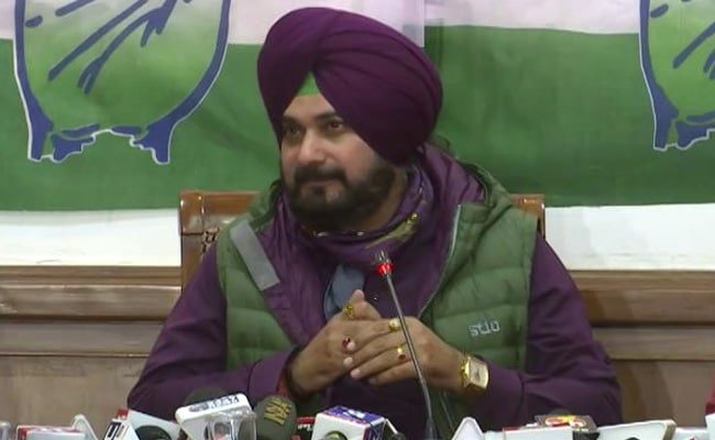 Navjot Sidhu Says His Security Reduced, Calls Bhagwant Mann 'Most Protected Chief Minister'